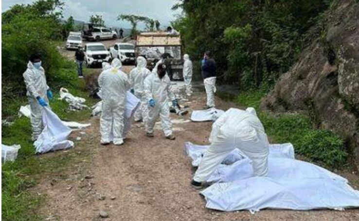 În Mexic 19 cadavre au fost găsite într un camion în timp ce