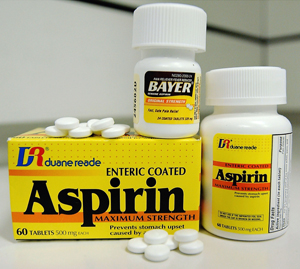DOZA Fixa: Daca cofeina este adaugata la aspirina sau acetaminofen in remediile pentru durerea de cap, poate creste dependenta. (Stephen Chernin / Getty Images)
