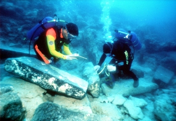 Arheologia maritimă a avut ocazia de a deveni o ştiinţă de tip academic în ultimii 50 de ani, odată cu introducerea dispozitivelor moderne de scufundare.
