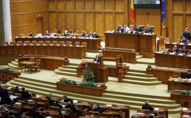 Parlamentul Romaniei, Plenul Camerei Deputatilor. 