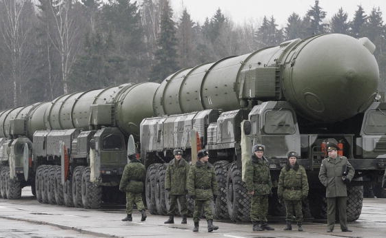 Trupele balistice strategice ruse vor desfăşura în 2011 zece tiruri de rachete intercontinentale.