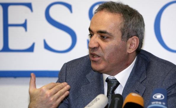 Garry Kasparov, fostul campion mondial la şah. (Alexey SAZONOV / AFP / Getty Images)