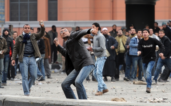 De joi, demonstratiile din Cairo au inceput sa devina violente, 4 februarie 2011
