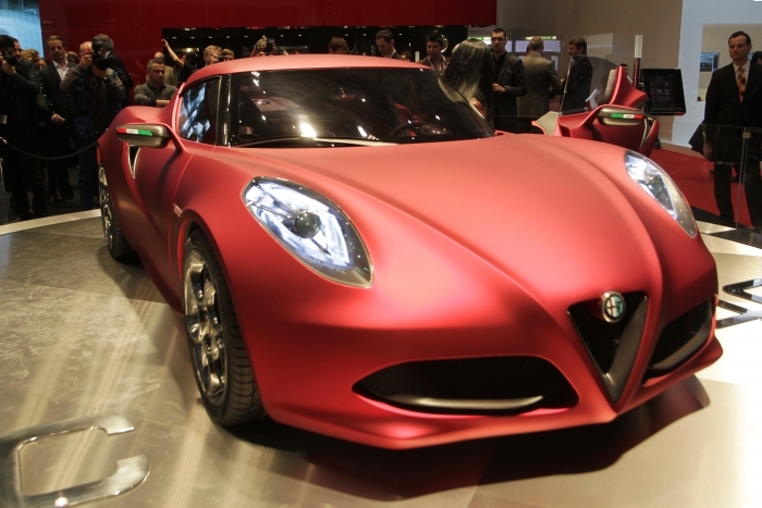 Conceptul Alfa Romeo 4C. Salonul Auto Geneva 2011