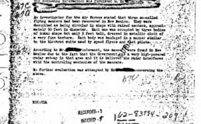 FBI-ul a publicat un document din 1950 care afirma ca trei OZN-uri impreuna cu noua corpuri de extraterestri au fost recuperate in desertul din New Mexico.