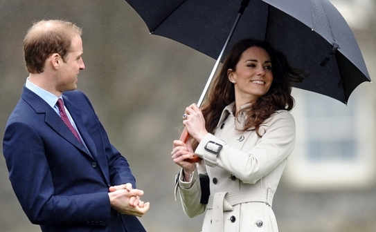 Kate Middleton impreuna cu viitorul sau sot, printul William (PAUL ELLIS / AFP / Getty Images)