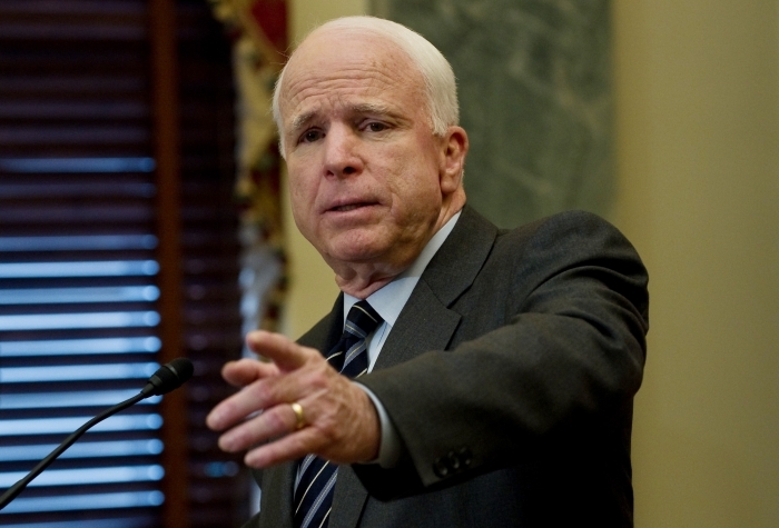 Senatorul republican John McCain