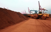Zona de exploatare a pamanturilor rare din provincia Jiangsu, estul Chinei. (STR / AFP / Getty Images)