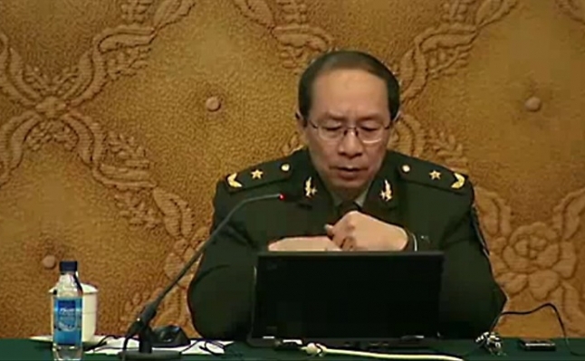 Jin Yinan, general major al Universitatii Chineze de Aparare, a scurs secrete legate de opt oficiali chinezi care au spionat pentru tari straine. Fenomenul a fost considerat de comentatorii chinezi drept un semn al prabusirii apropiate a regimului comunist de la Beijing (Youtube.com)