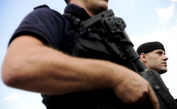 Forţe de poliţie. (ARMEND NIMANI/AFP/Getty Images)