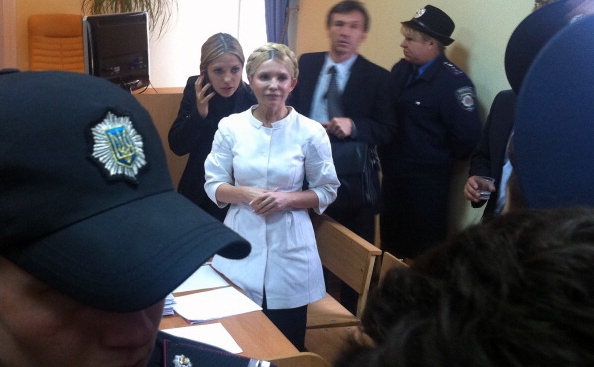 Fostul premier ucrainean Iulia Timoşenko a fost condamnată la şapte ani de închisoare (ALEXANDER PROKOPENKO/AFP/Getty Images)