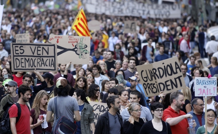 "Indignatii" protesteaza in Barcelona, 15 oct 2011.