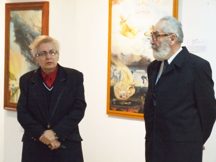 Domnul Ilie Roşianu alături de doamna Simona Avram în cadrul vernisajului expoziţiei ”Adevăr, Compasiune, Toleranţă”, 12 ianuarie 2012, Lugoj.