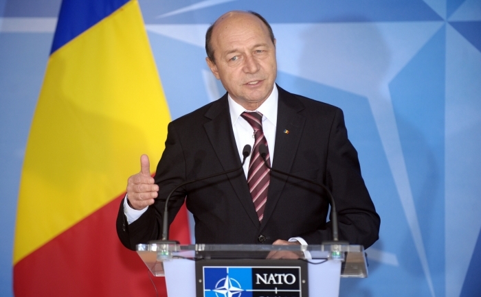 Preşedintele Traian Băsescu la sediul NATO din Bruxelles, 30 ian 2012.