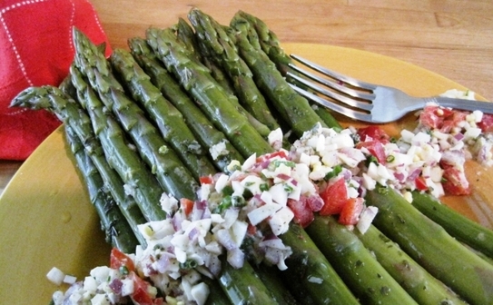 Salata de Sparanghel (Maria Baciu / Epoch Times)
