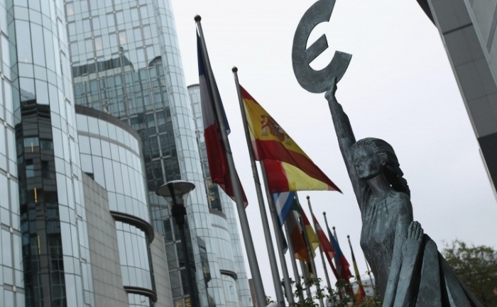 "Europa", sculptură a artistului belgian May Claerhout din faţa Parlamentului European, Bruxelles (Sean Gallup / Getty Images)