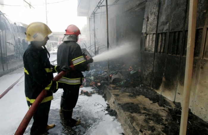 Pompieri stingând un incendiu (Marwan Ibrahim / AFP / GettyImages)