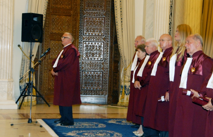 Magistraţi ai Curţii Constituţionale la Palatul Cotroceni, iunie 2012