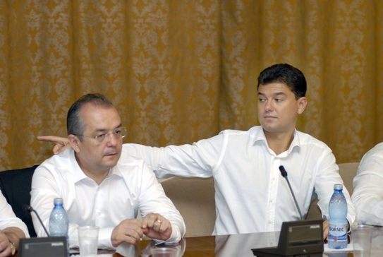 Şedinţa Colegiului Extraordinar al PDL (Epoch Times România)
