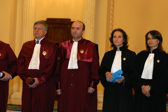 Magistraţi ai Curţii Constituţionale la Palatul Cotroceni (Epoch Times România)
