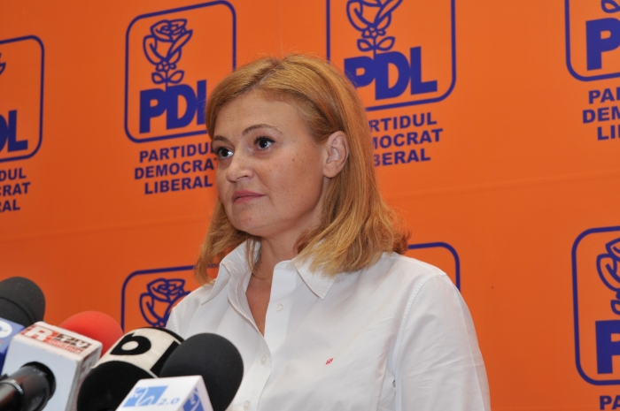 Conferinţă de presă la PDL, Cristina Dobre, deputat PDL (Epoch Times România)