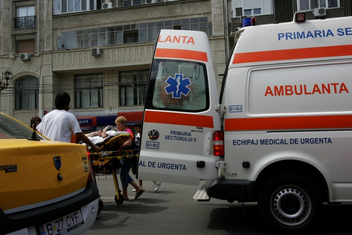 Spitale, pacienţi, aparatură medicală (Epoch Times România)