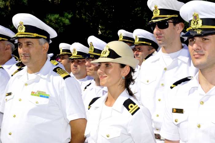Ofiteri de marină întruniţi cu ocazia Zilei Marinei