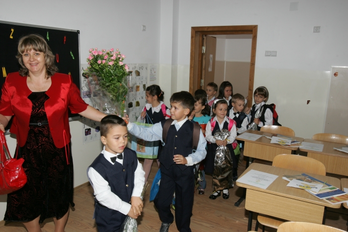 Elevi şcoala generală (Epoch Times România)