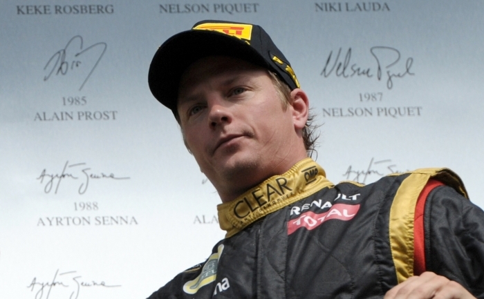 Pilotul finlandez de Formula 1, Kimi Raikkonen de la echipa Lotus.