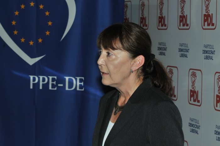 Monica Luiza Macovei, conferinţă de presă la sediul PDL (Epoch Times România)