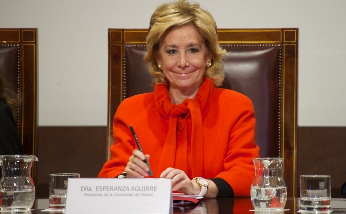 Şefa executivului regional din Madrid, conservatoarea Esperanza Aguirre.
