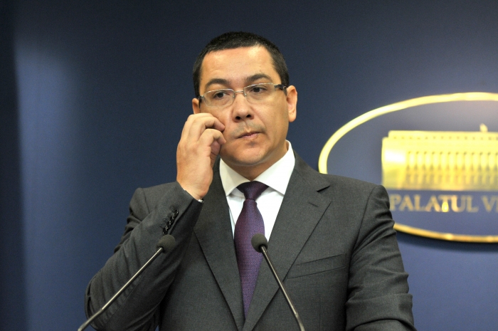 Victor Ponta, conferinţă de presă la Palatul Victoria.