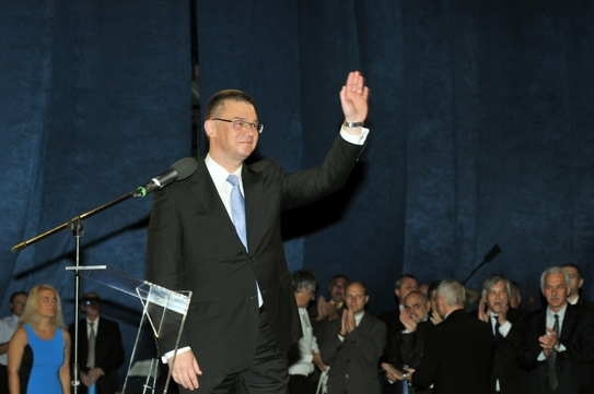 Congresul Naţional Extraordinar al Forţei Civice, preşedinte ales,Mihai Răzvan Ungureanu (Epoch Times România)