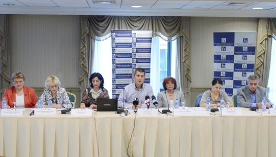 Conferinţa de presă pe tema fondurilor structurale, 19 septembrie 2012 (Mihuţ Savu / Epoch Times)