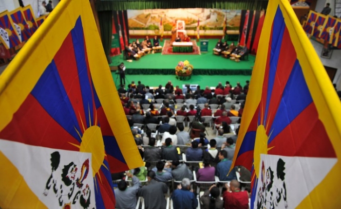 Reprezentaţi ai tibetanilor iau parte la o întâlnire în Dharamshala, 25 septembrie 2012