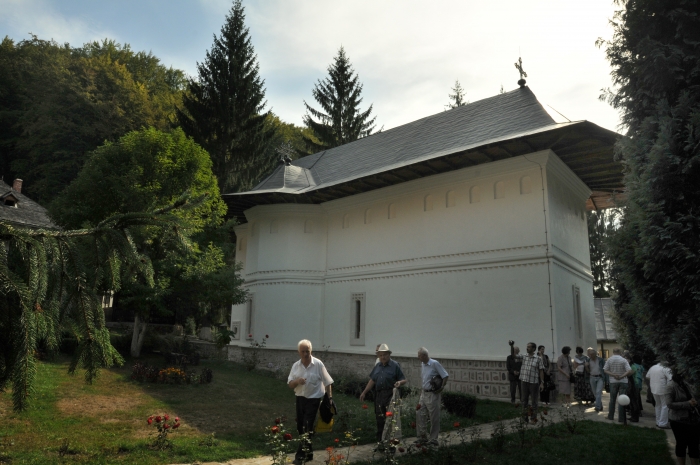 Mânăstirea Robaia, judeţul Argeş