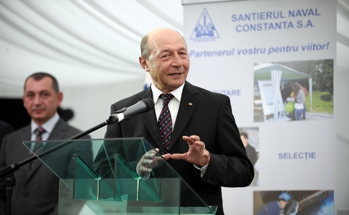 Preşedintele Traian Băsescu, la ceremonia de celebrare a 120 de la înfiinţarea Şantierului Naval Constanţa, 5 oct 2012.