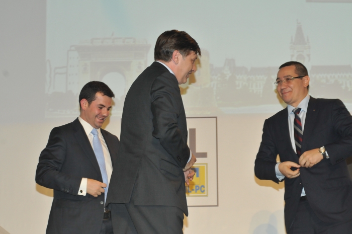 USL, Program de Guvernare 2013-2016. În imagine, Daniel Constantin,Crin Antonescu şi Victor Ponta