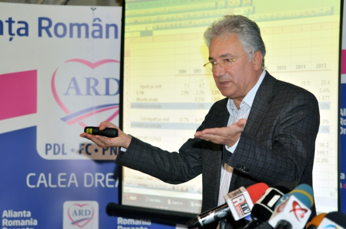 Adriean Videanu, conferinţî de presă la sediul ARD (Epoch Times România)