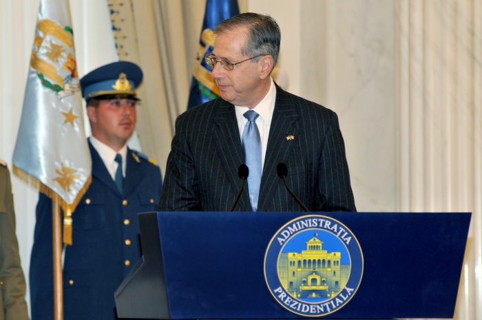 10 ani de la intrarea României în NATO. Ceremonial desfăşurat la Palatul Cotroceni. Ambasadorul SUA, Mark Gitenstein.