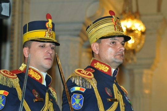 10 ani de la intrarea României în NATO. Ceremonial desfăşurat la Palatul Cotroceni. (Epoch Times România)