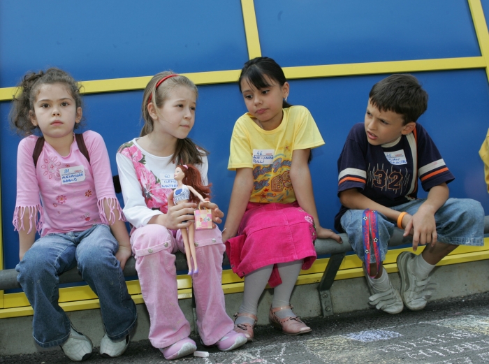 Copii, în aşteptarea darurilor (Epoch Times România)