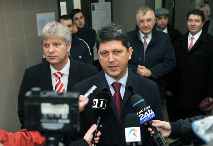 Vot parlamentare, Titus Corlăţeanu