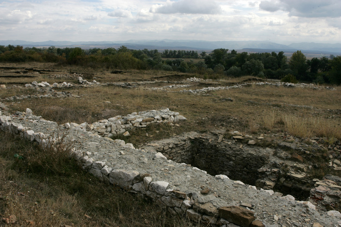 Descoperiri la Germisara (Geoagiu Băi). Ruinele ”Castrului roman” de la Germisara