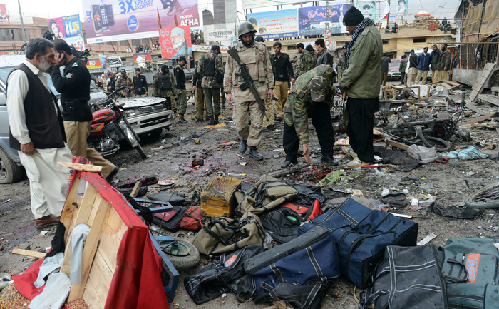 Explozie în Quetta, Pakistan, 10 ianuarie 2013. Asasinatul a ucis 11 persoane, zeci de răniţi