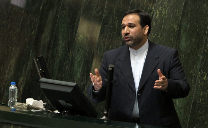 Shamseddin Hosseini,  ministrul economiei iraniene (ATTA KENARE / AFP / Getty Images)