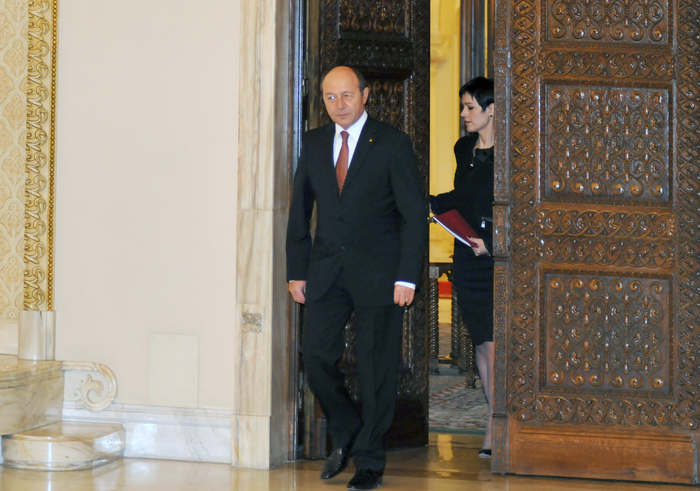Traian Băsescu, întâlnirea anuală cu şefii misiunilor diplomatice acreditaţi în România la Palatul Cotroceni (Epoch Times România)