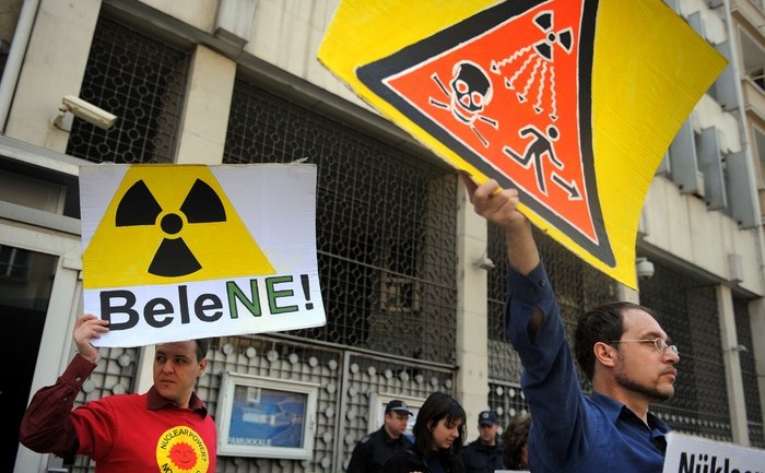 Parlamentul bulgar va trebui să decidă dacă va fi construită o nouă centrală nucleară  în oraşul Belene.