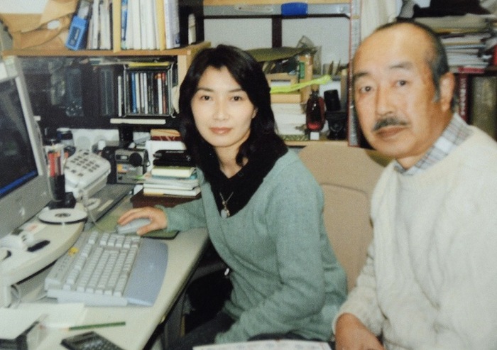 Reportera japoneză Mika Yamamoto şi tatăl său, Koji Yamamoto - arhivă. Yamamoto a fost ucisă în 2012, fiind prinsă de focuri de armă în oraşul sirian Alep