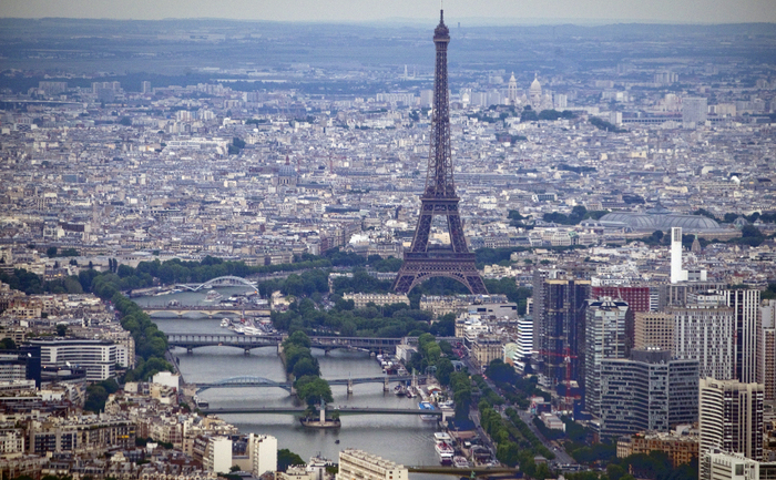 Vedere aeriană asupra Parisului